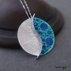 Silver Moon Pendant Necklace